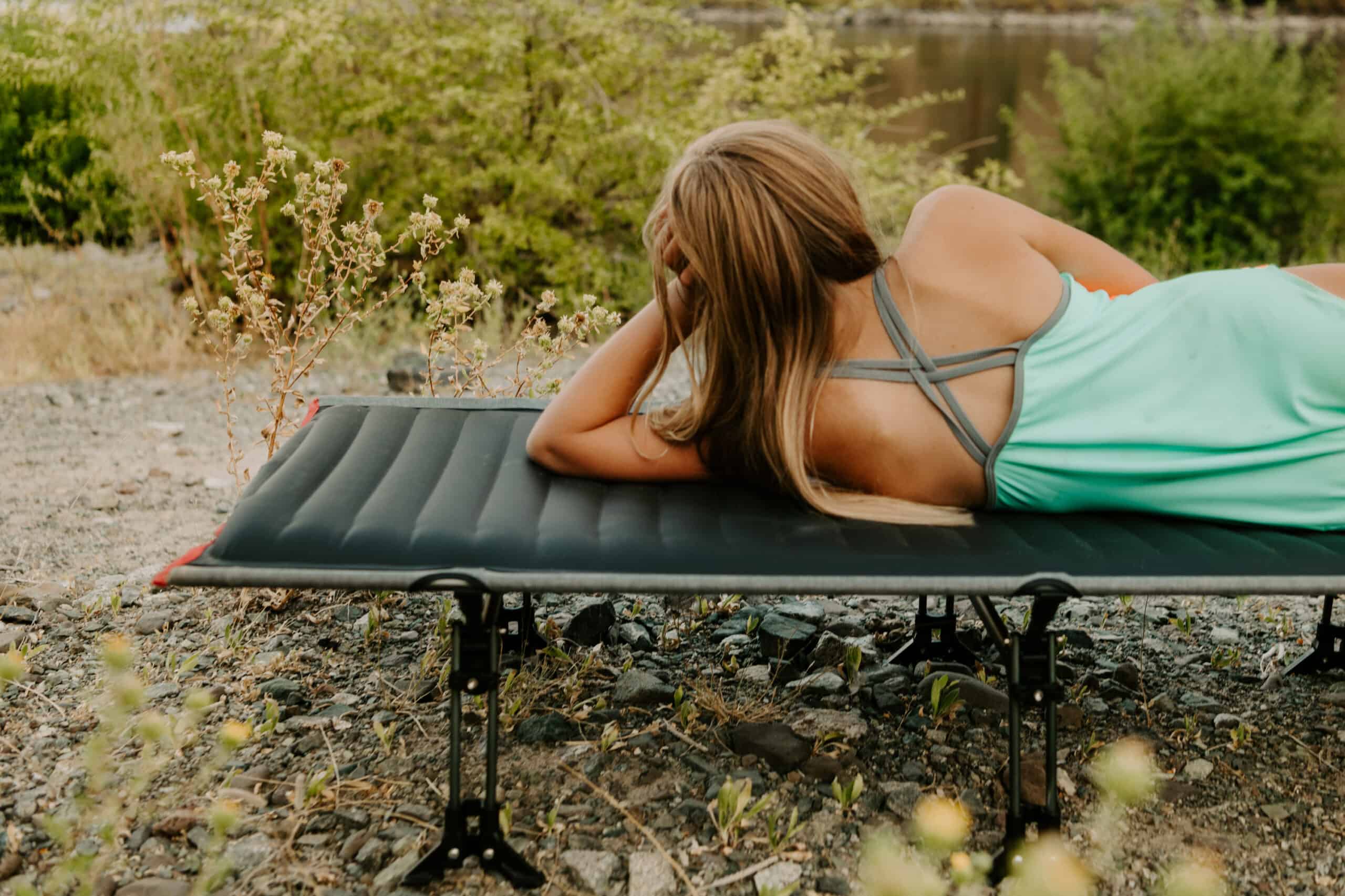 TravelChair Company 折りたたみ式ベッド Travel Chair Sleeprite Cot Camping Chair Sleeprite Cot Discount Travelchair Sleeprite Cot Hot